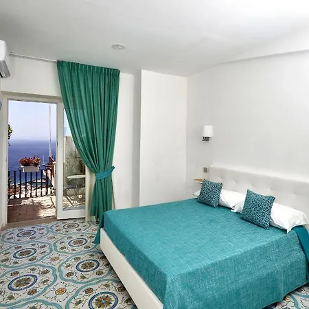 Malafemmena Guest house *