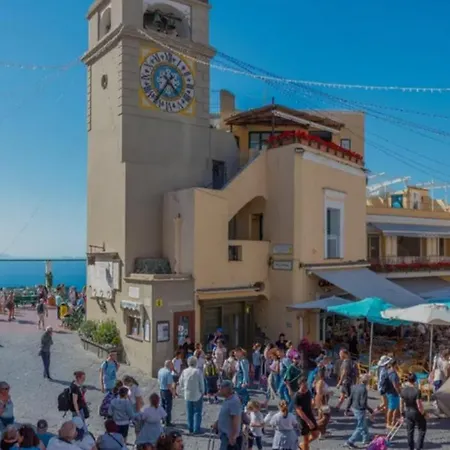 Malafemmena Πανσιόν